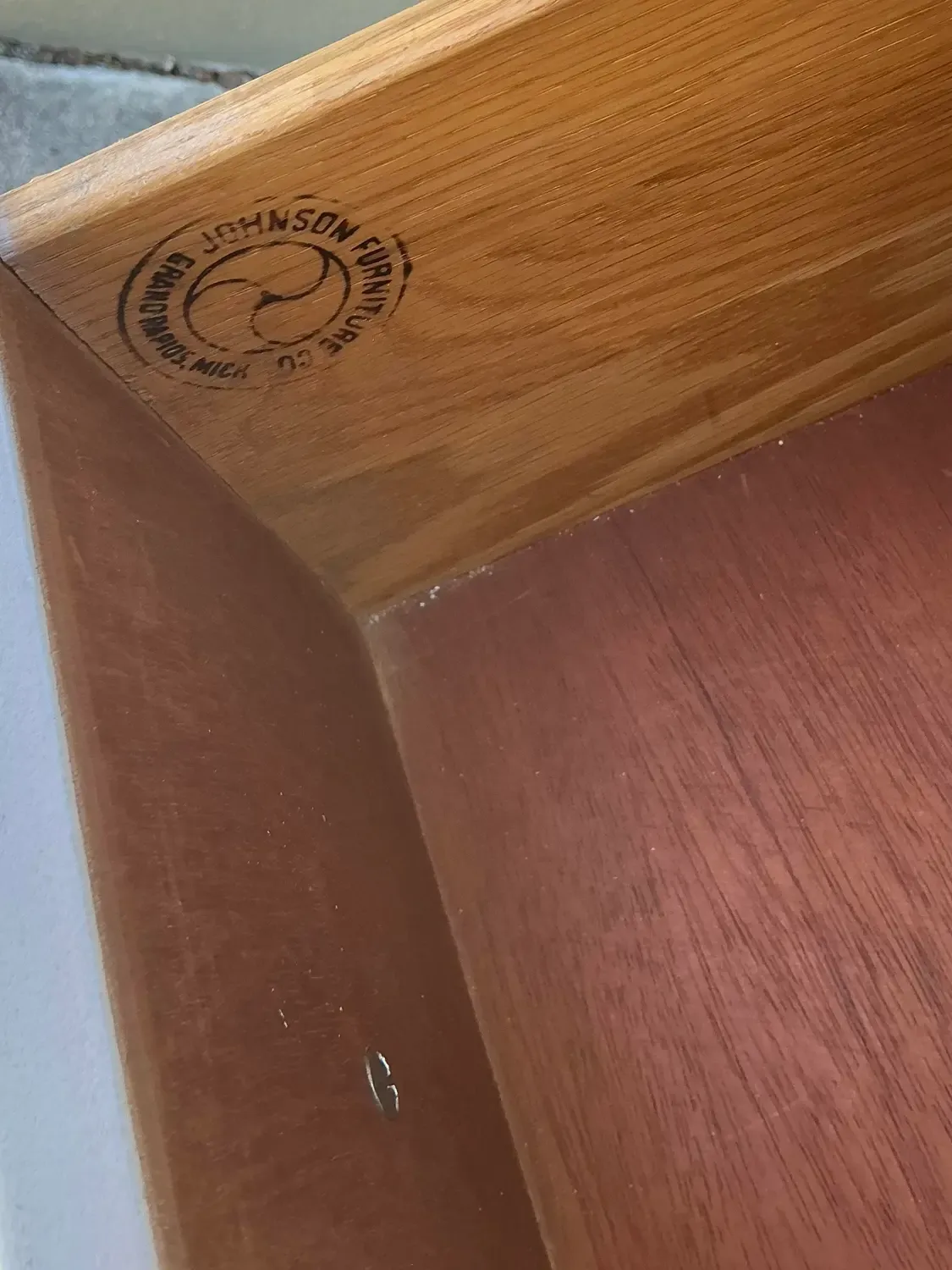 Vintage Neoclassical John Stuart for Johnson Furniture Double Dresser — additional photo 4