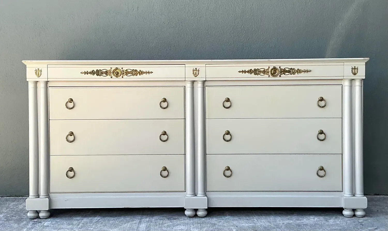 Vintage Neoclassical John Stuart for Johnson Furniture Double Dresser — additional photo 5
