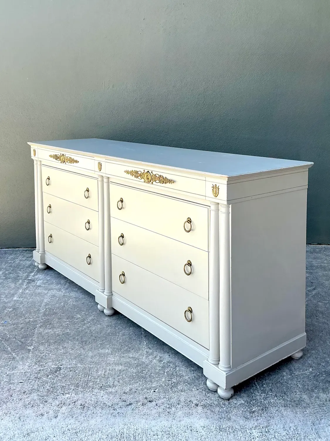 Vintage Neoclassical John Stuart for Johnson Furniture Double Dresser — additional photo 8