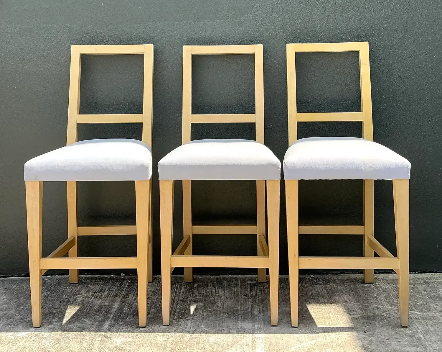 Vintage Niedermaier Pebble Leather Barstools - Set of 3 — additional photo 7