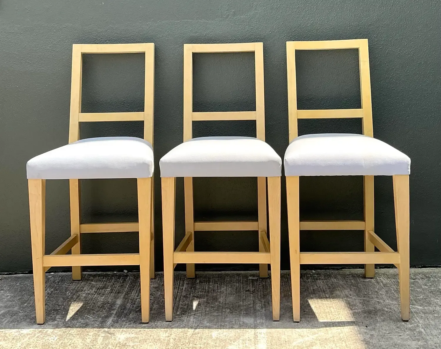 Vintage Niedermaier Pebble Leather Barstools - Set of 3 — additional photo 8