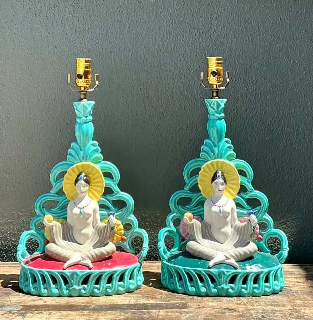 Vintage Orientalist Seated Figure Lamps - A Pair — additional photo 5