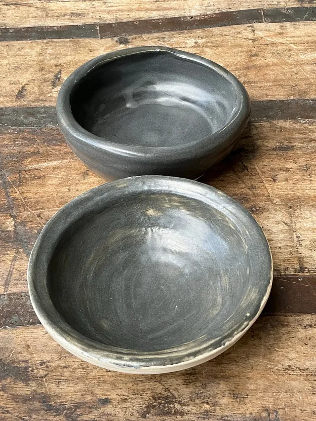 Vintage Original Studio Pottery Bowls - Set of 2 — additional photo 6