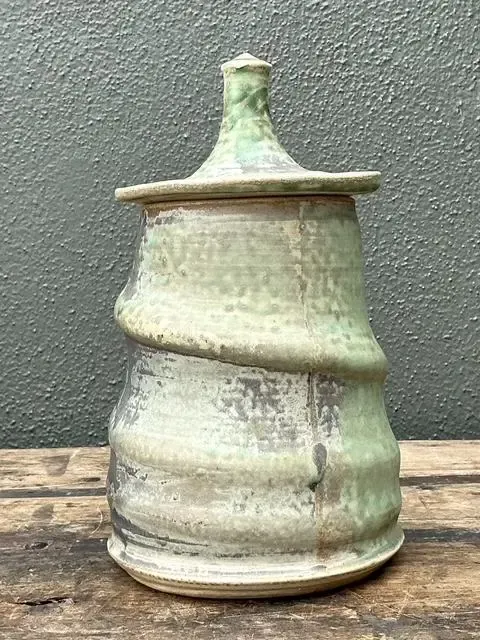 Vintage Original Studio Pottery Lidded Jar — additional photo 4