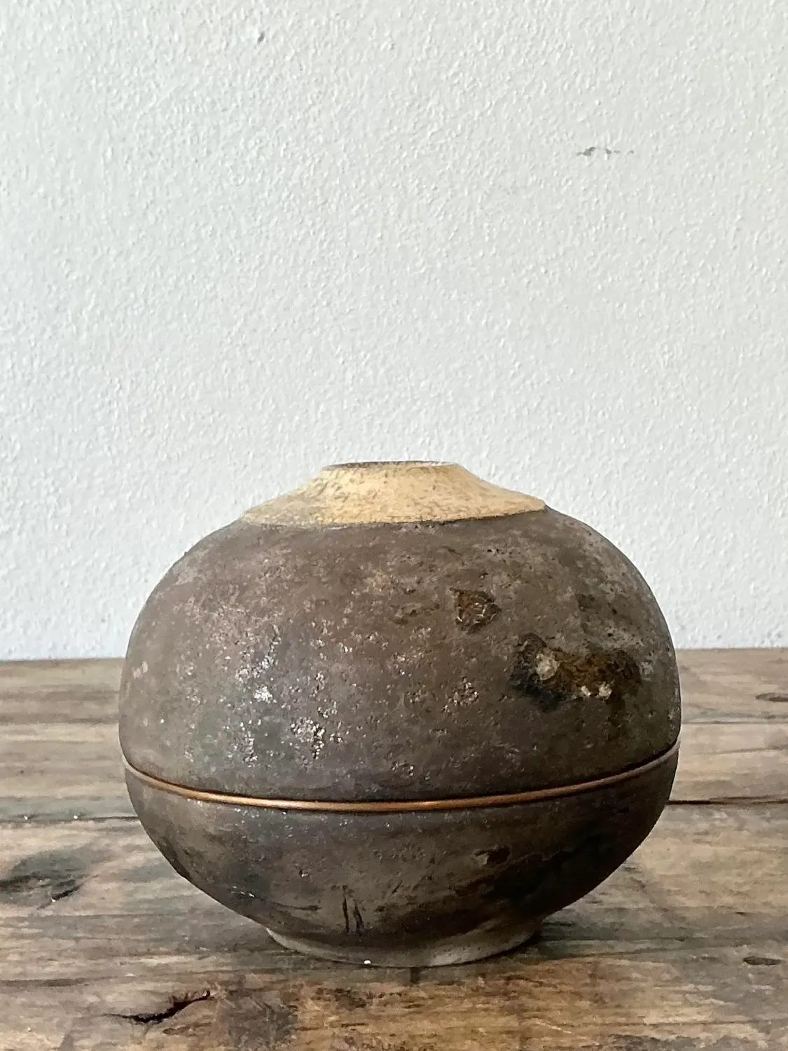 Vintage Original Studio Pottery Lunar Vase — additional photo 3