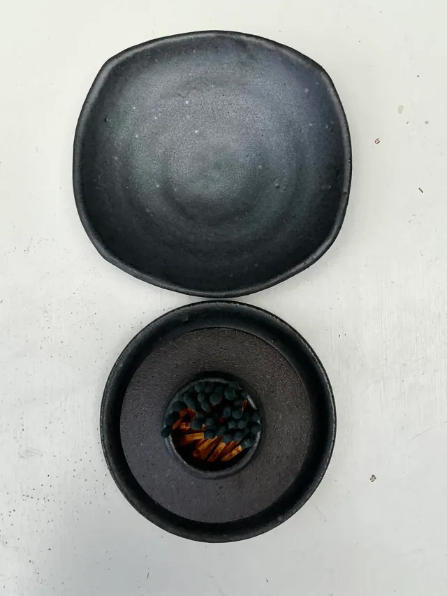 Vintage Original Studio Pottery Match Strike Set — additional photo 5