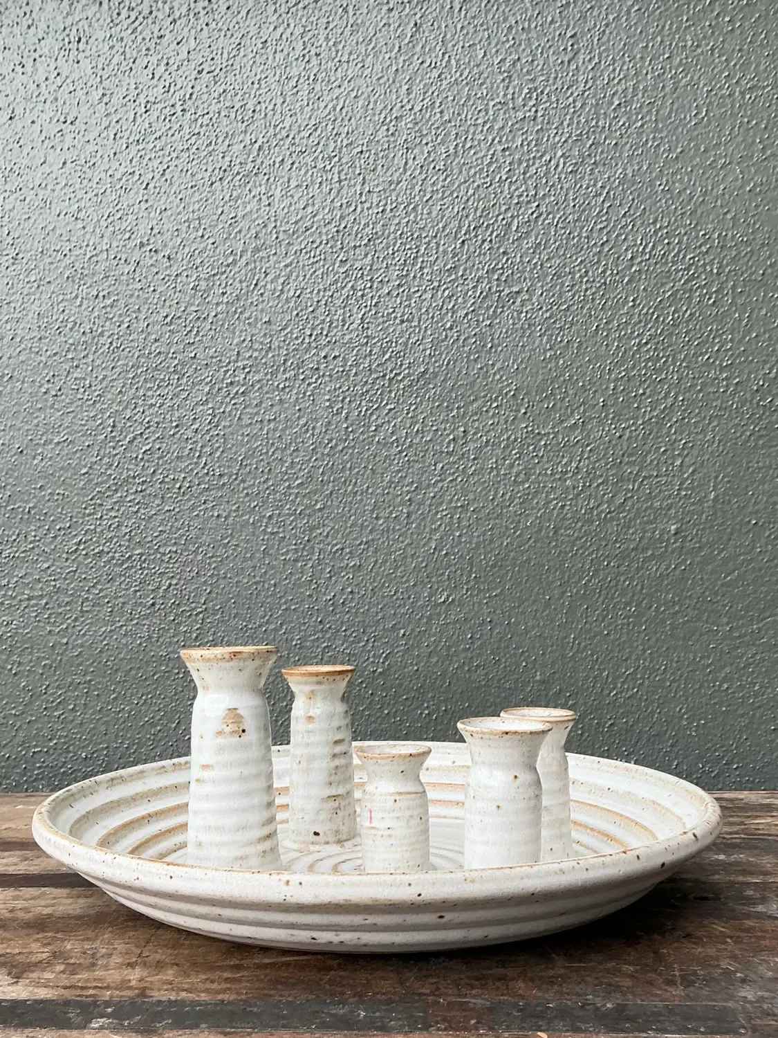 Vintage Original Studio Pottery Platter With Vases — additional photo 6