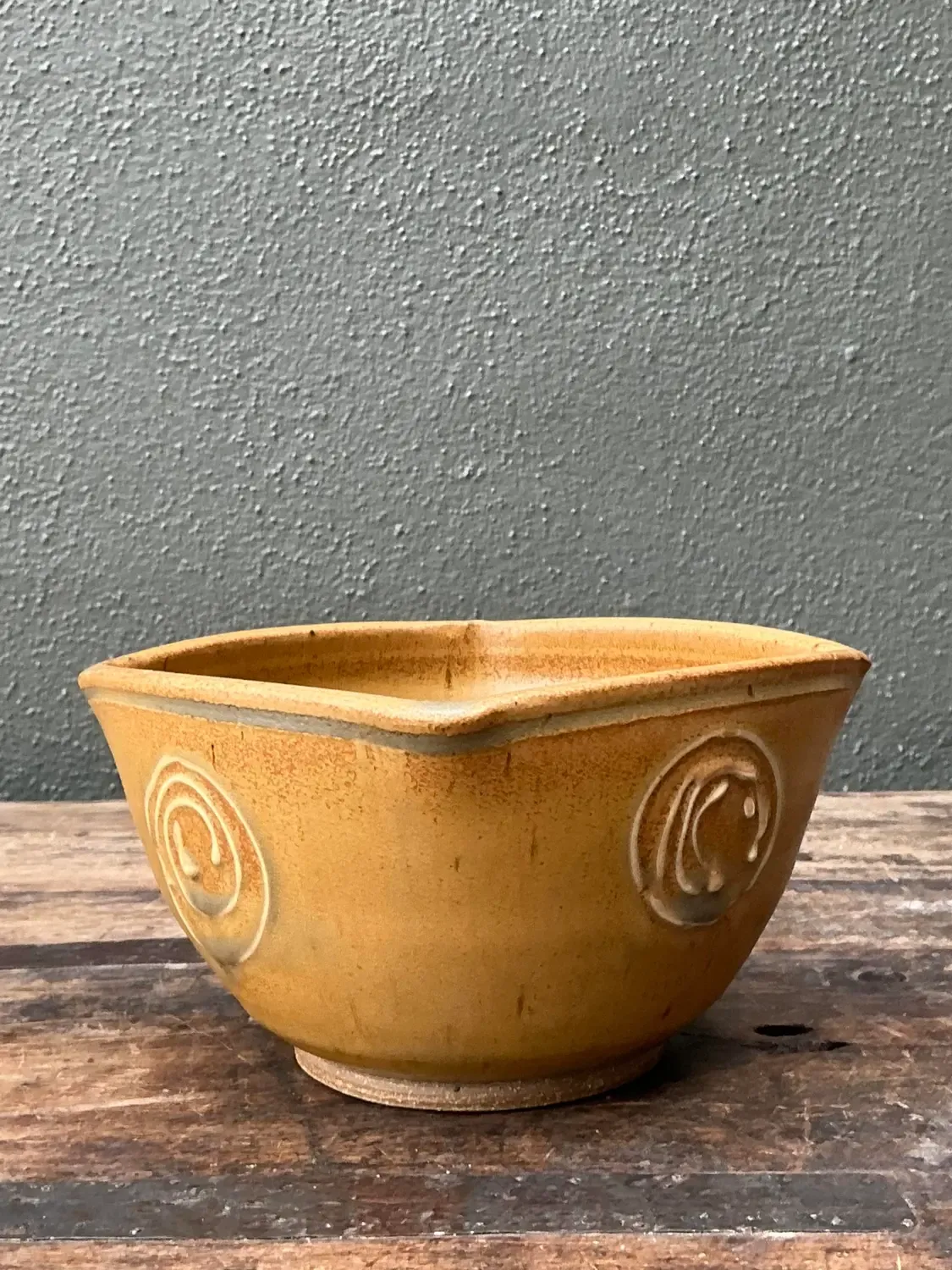 Vintage Original Studio Pottery Swirl Bowl — additional photo 2