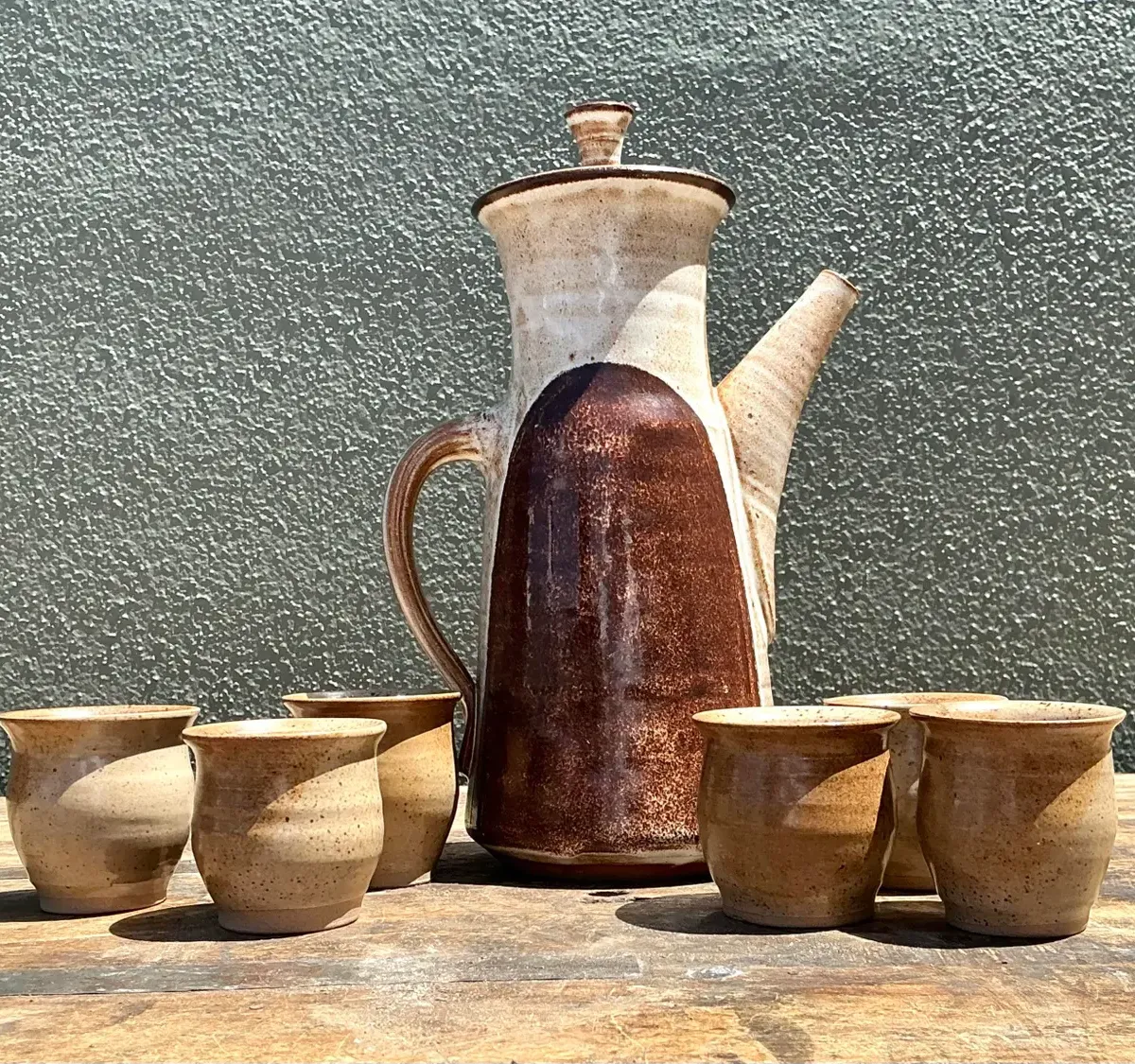 Vintage Original Studio Pottery Tall Teapot With Cups — additional photo 6