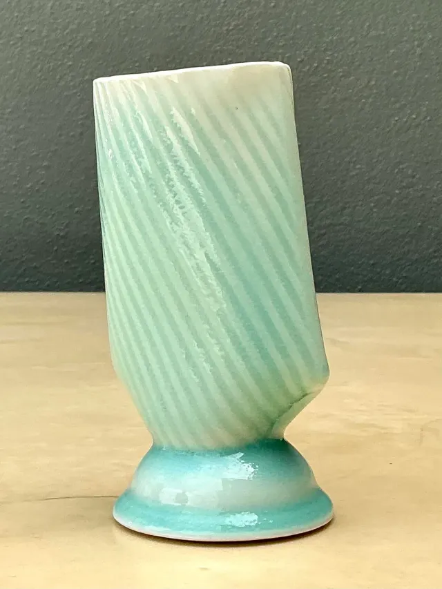 Vintage Original Studio Pottery Vase - Pottery, 3.25W x 6H — additional photo 4