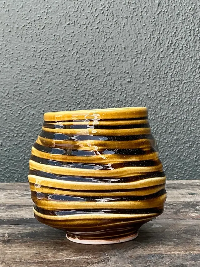 Vintage Original Studio Pottery Vase - Pottery, 4.25W x 4.25H — additional photo 7