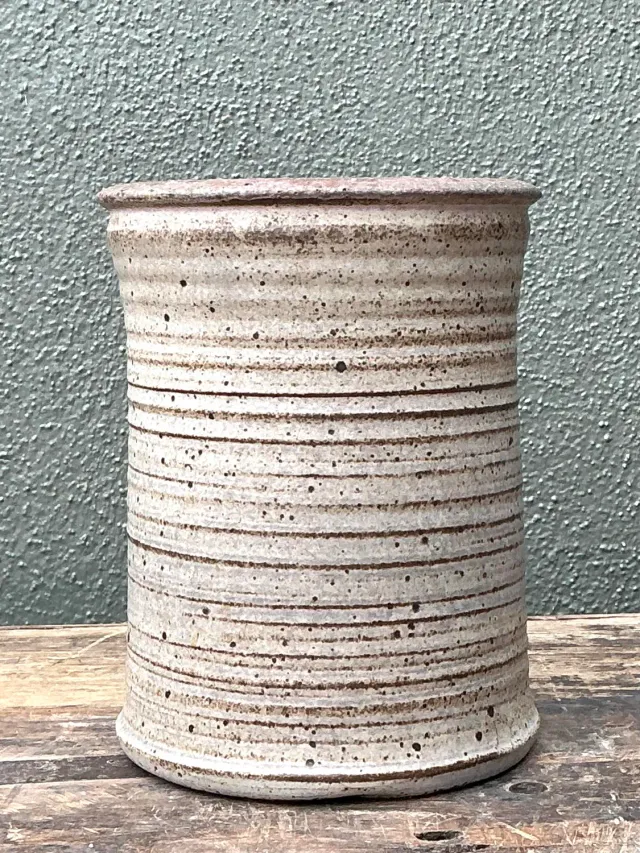 Vintage Original Studio Pottery Vase - Pottery, 6.75W x 8.5H — additional photo 2