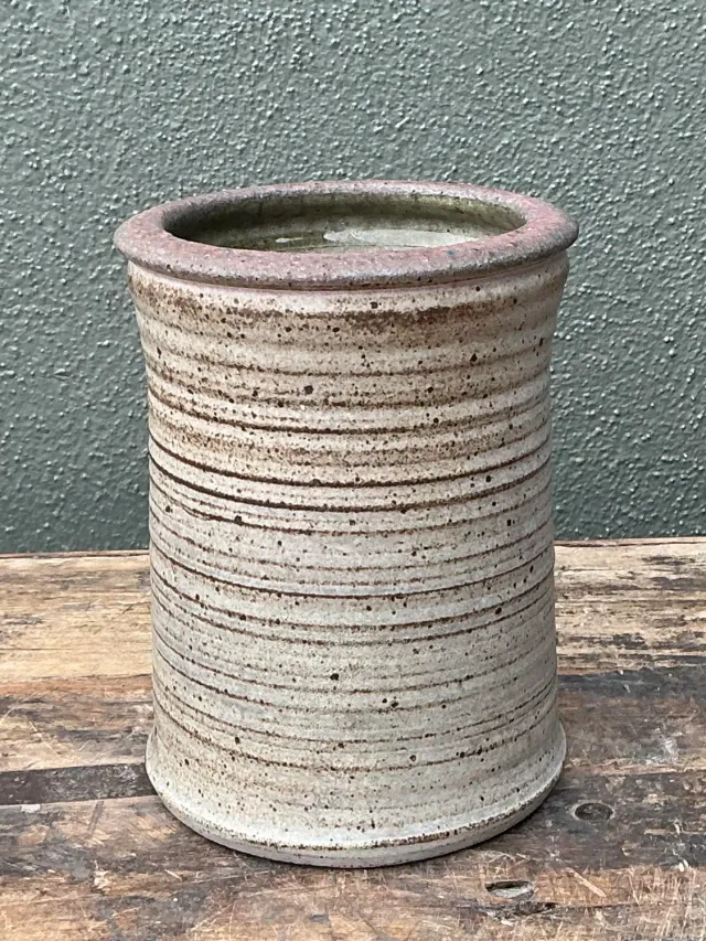 Vintage Original Studio Pottery Vase - Pottery, 6.75W x 8.5H — additional photo 4