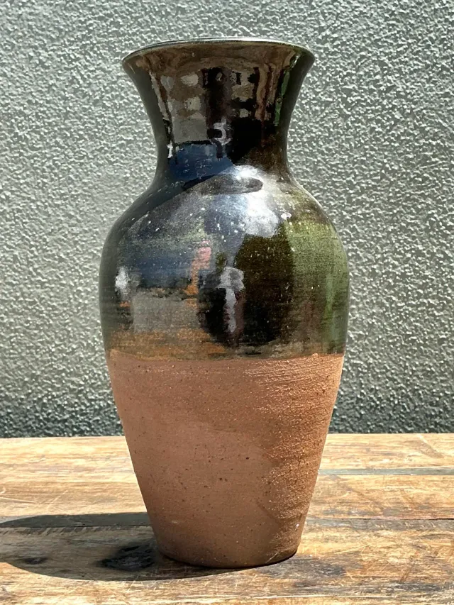 Vintage Original Studio Pottery Vase - Pottery, 4.5W x 6.5H — additional photo 4