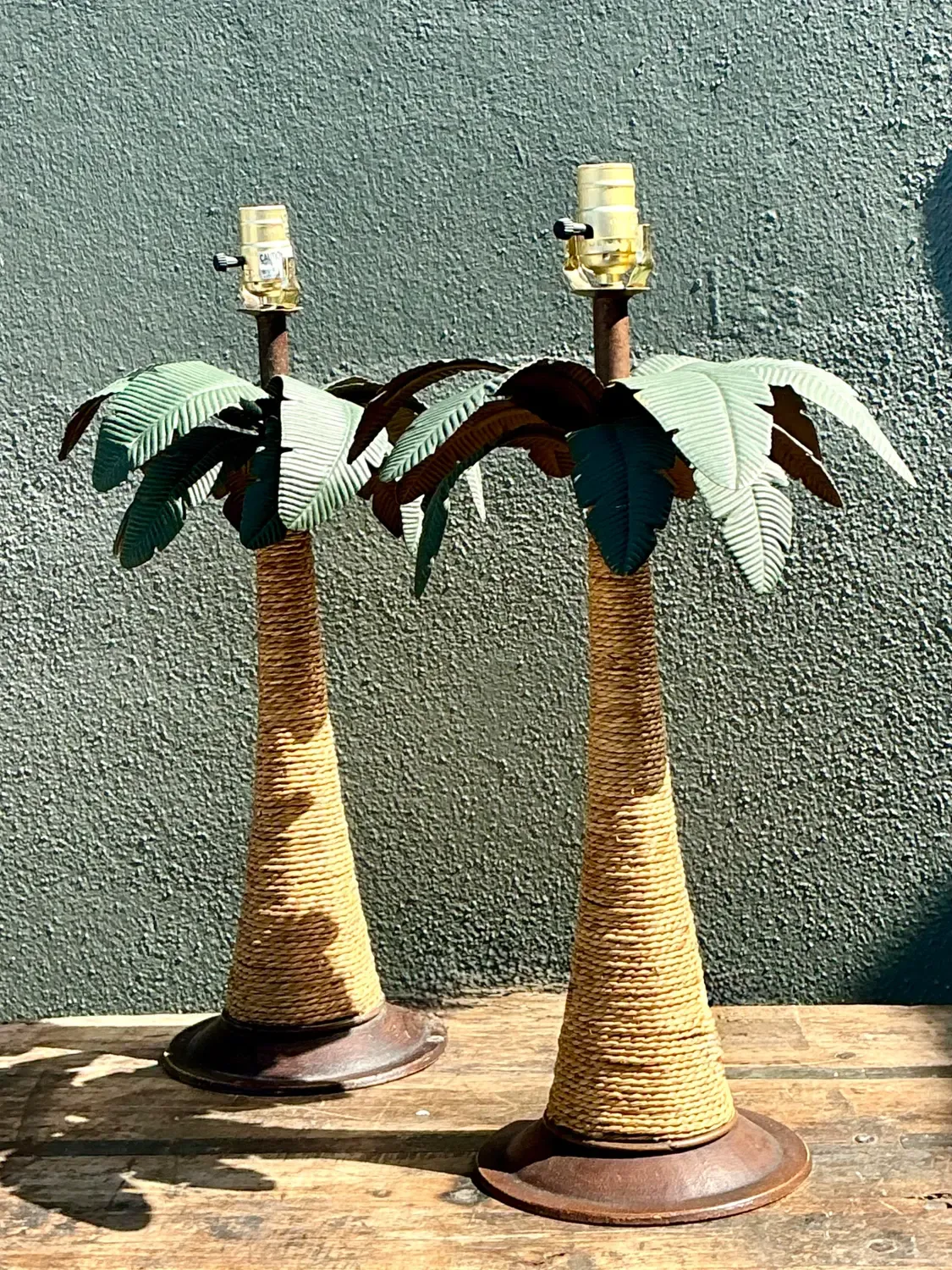 Vintage Palm Tree Lamps - A Pair — additional photo 3