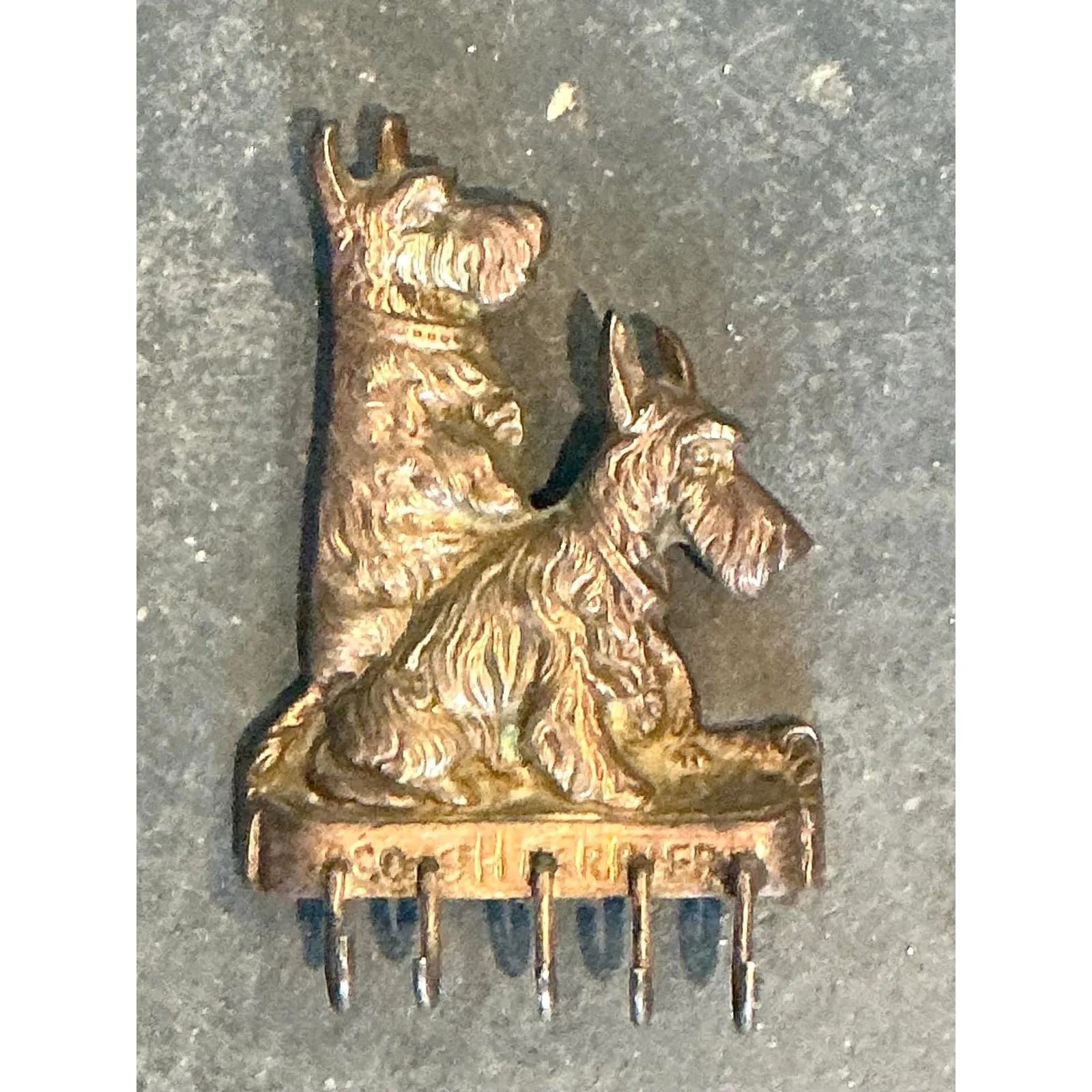 Vintage Patinated Metal Scotch Terrier Key Holder — additional photo 3