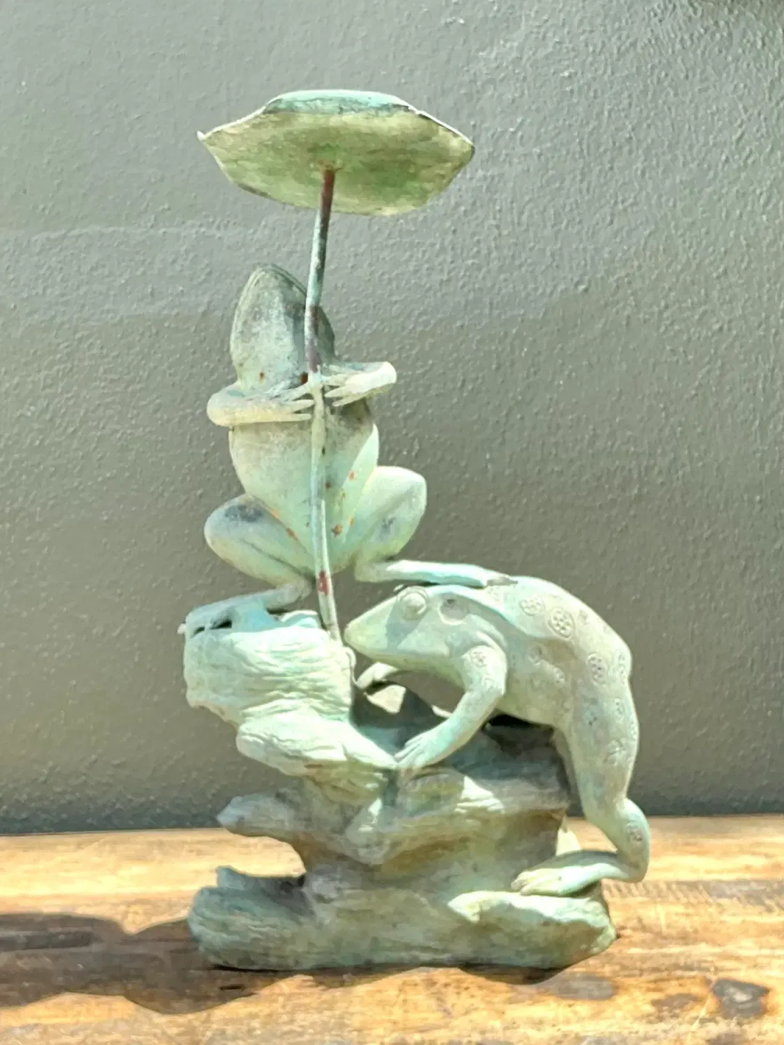Vintage Patinated Verdigris Garden Frogs Sculpture — additional photo 2