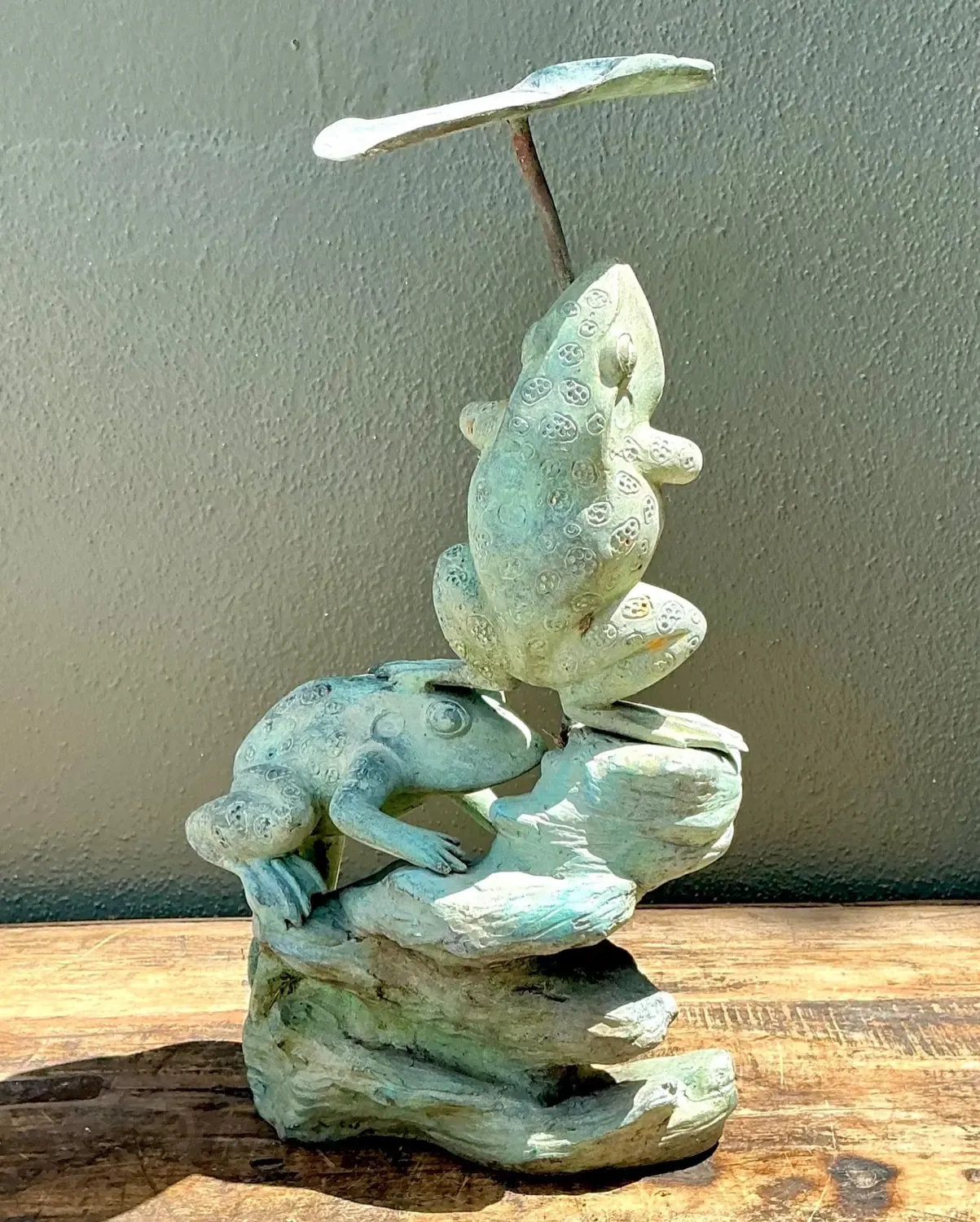 Vintage Patinated Verdigris Garden Frogs Sculpture — additional photo 8