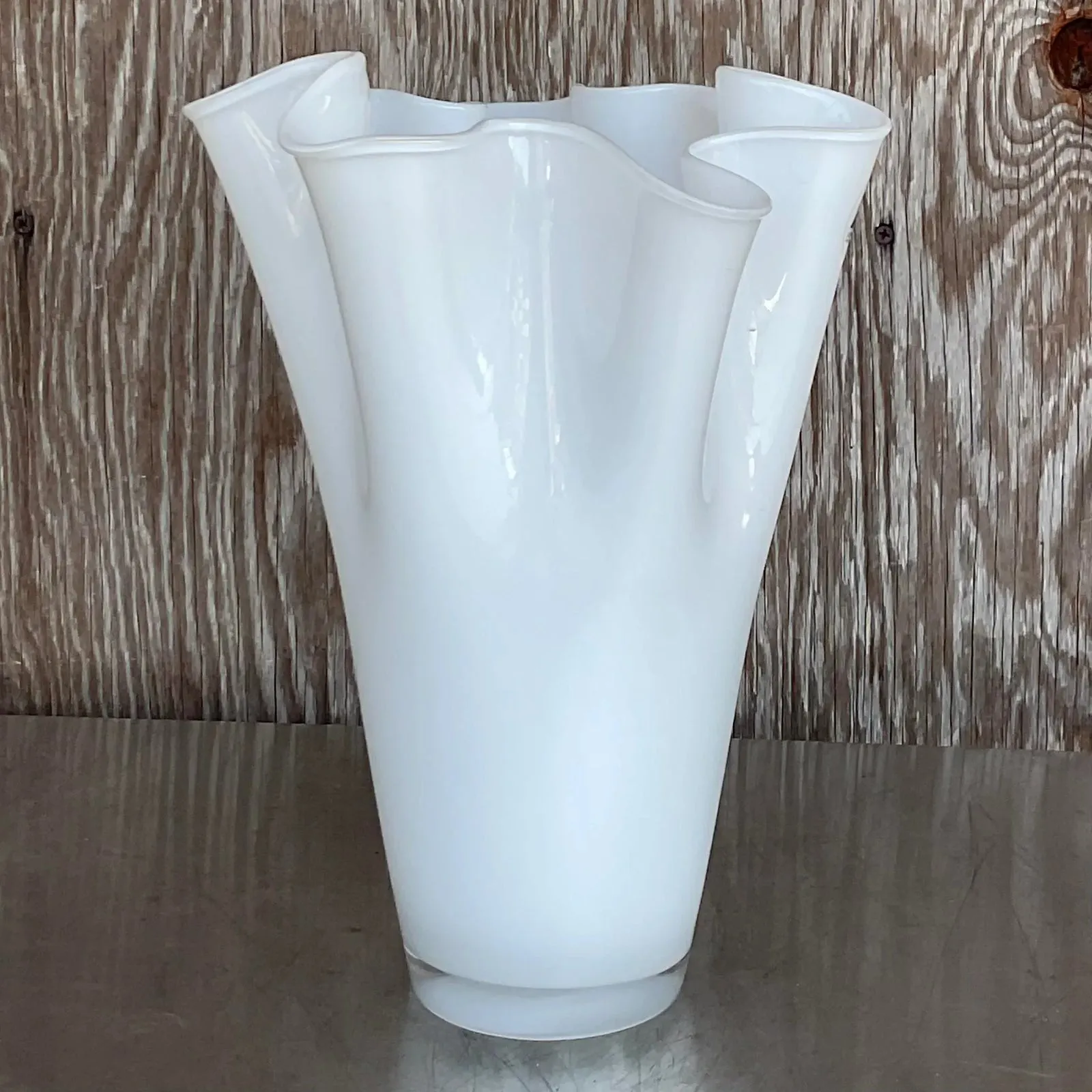 Vintage Pleated White Glass Vase — additional photo 1