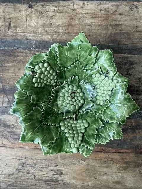 Vintage Portuguese Glazed Ceramic Grape Leaf Bowl — additional photo 8