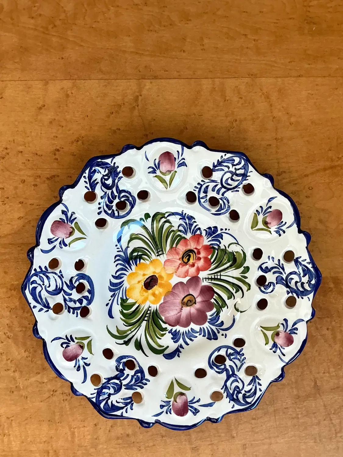 Vintage Portuguese Pierced Ceramic Floral Plate — additional photo 2