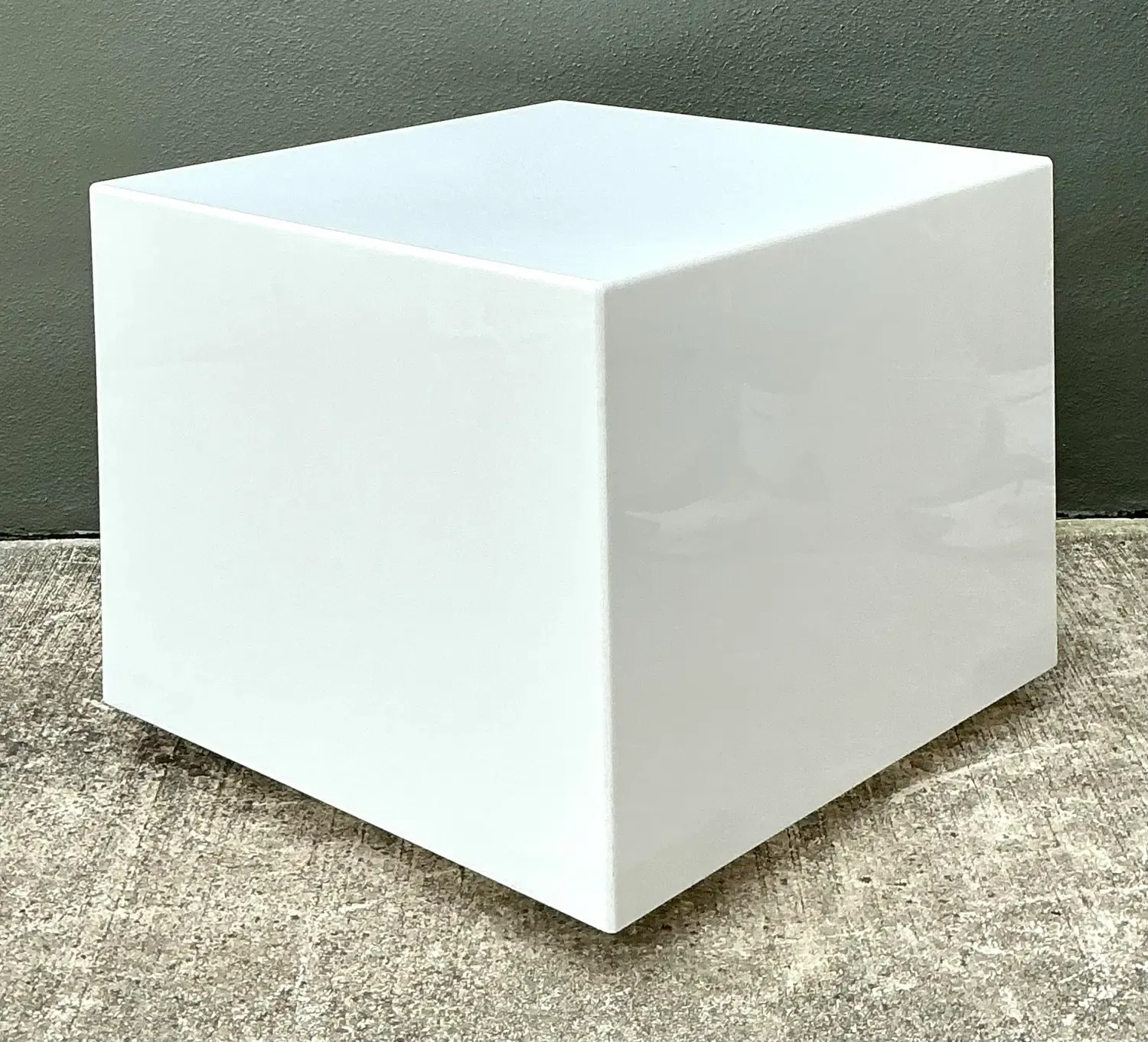 Vintage Postmodern Lucite Box Side Table — additional photo 8