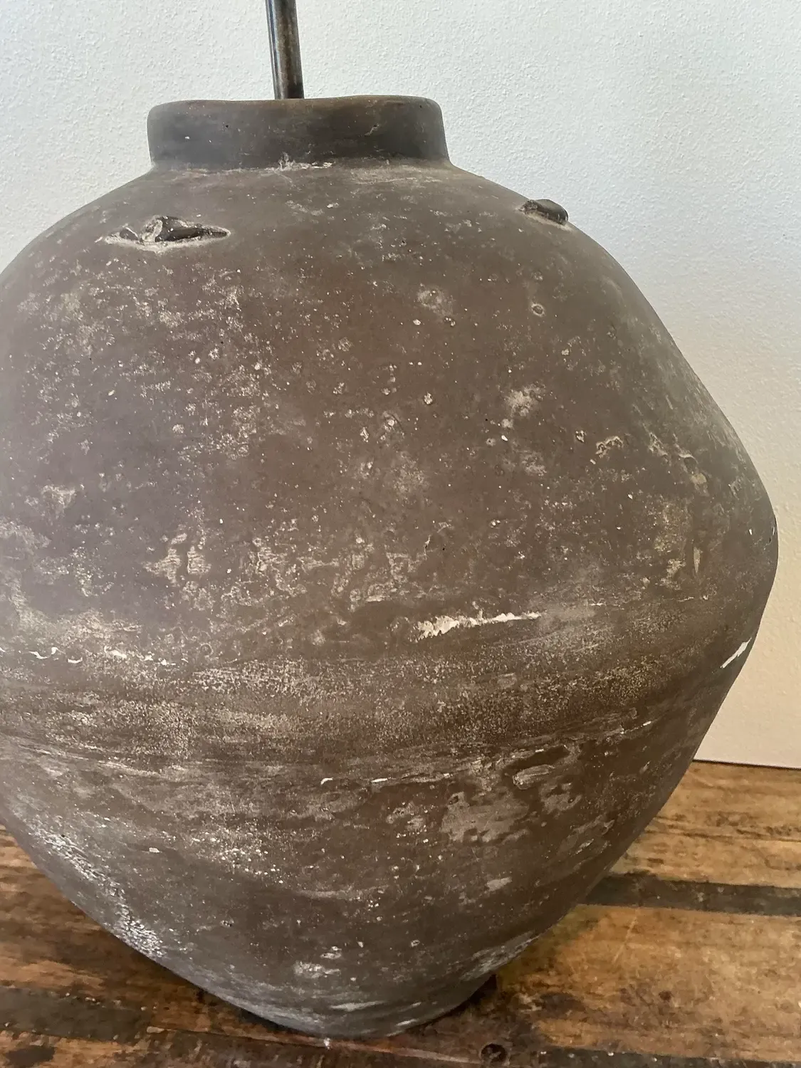 Vintage Primitive Matte Ceramic Lamp — additional photo 5