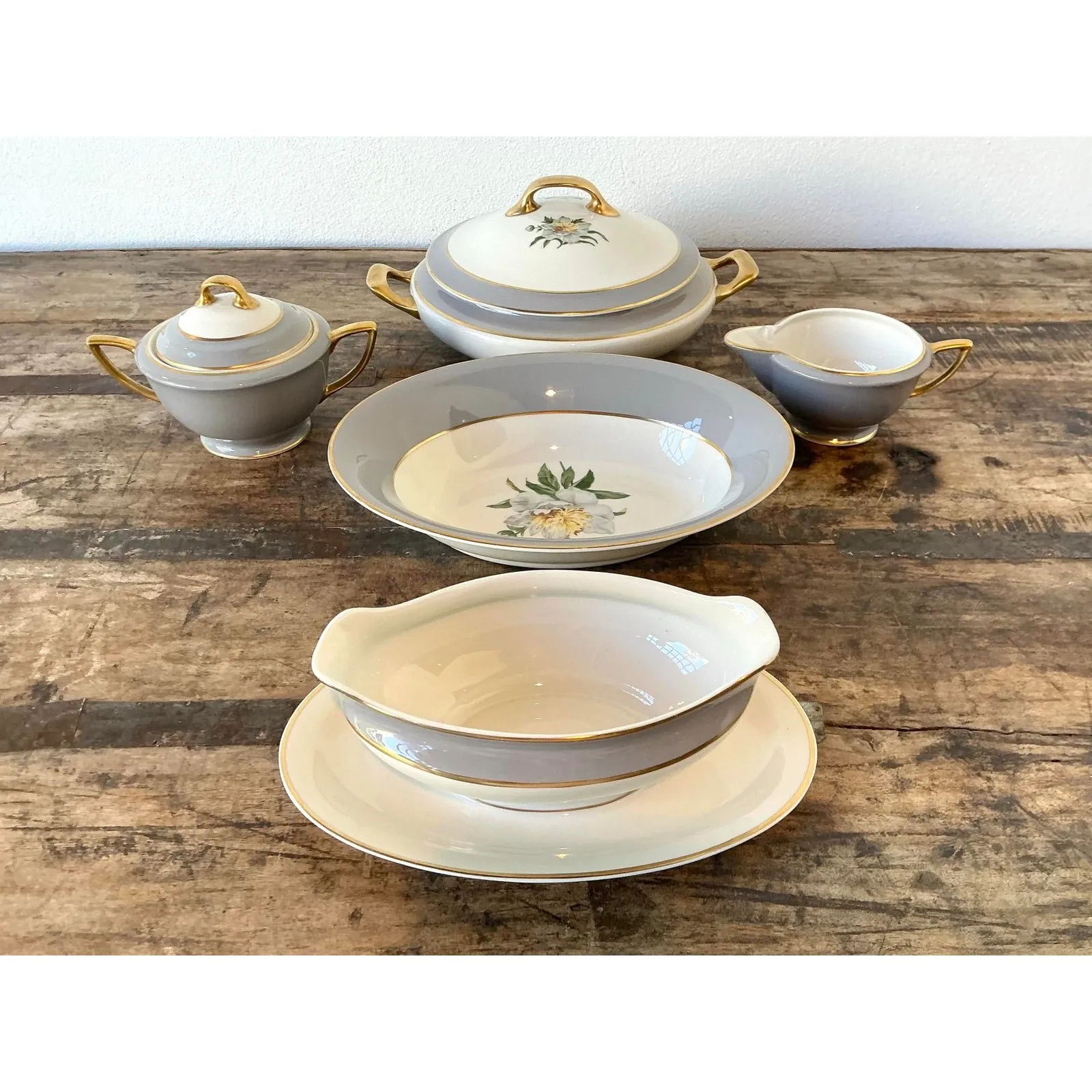 Vintage Princess China “Golden Peony” China - Set of 72 — additional photo 7