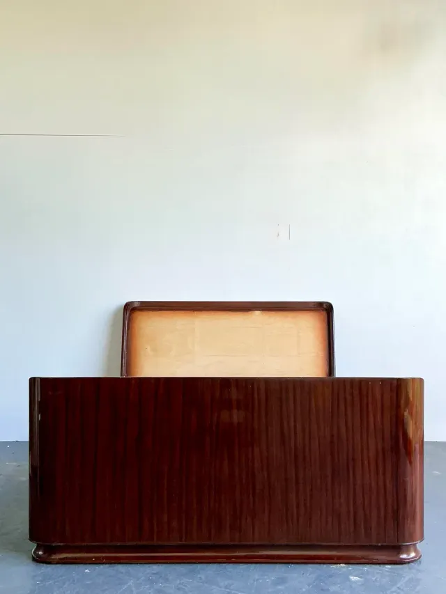 Vintage Ralph Lauren “Metropolis” Queen Sleigh Unfinished Bed — additional photo 5