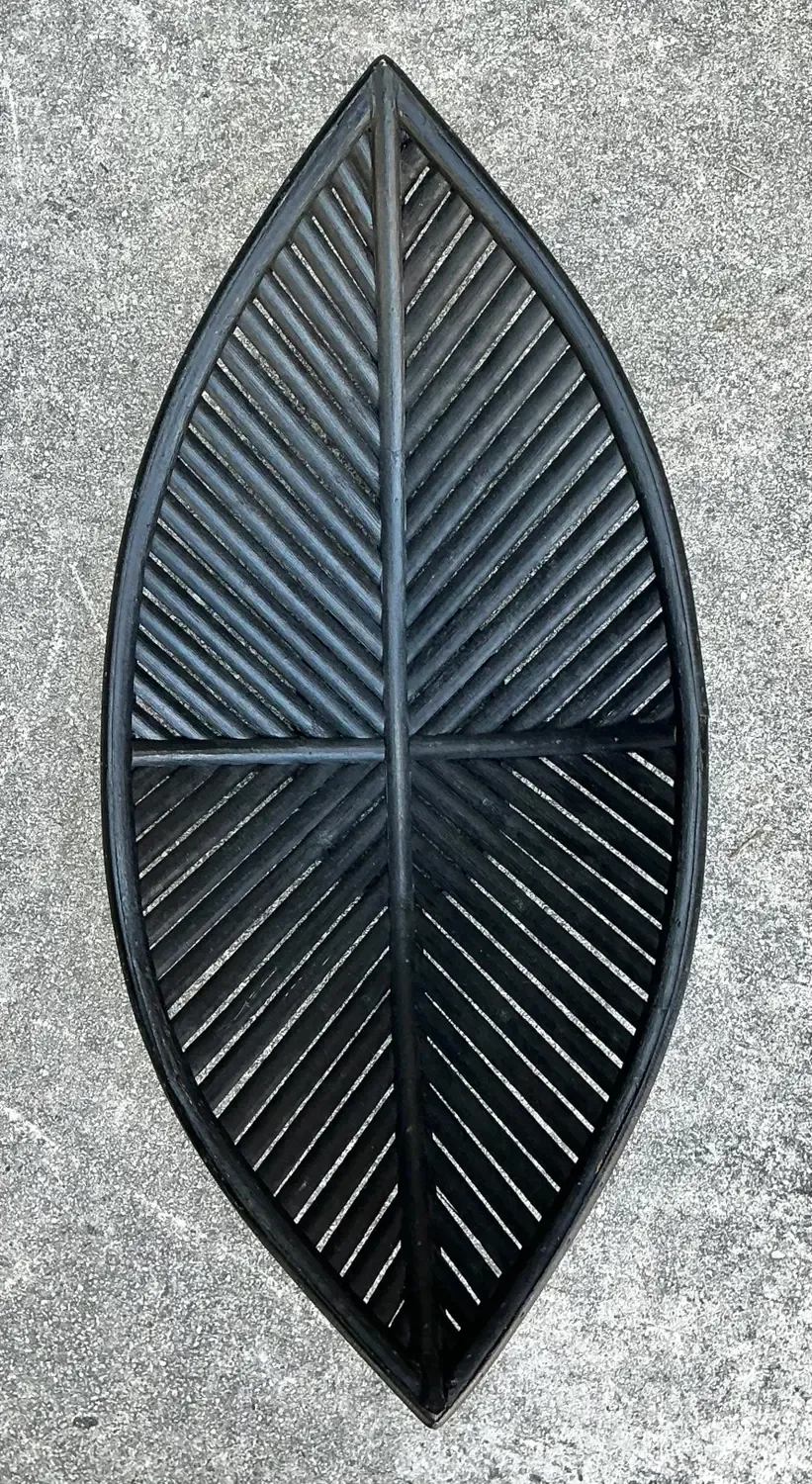 Vintage Rattan Leaf Bowl — additional photo 2