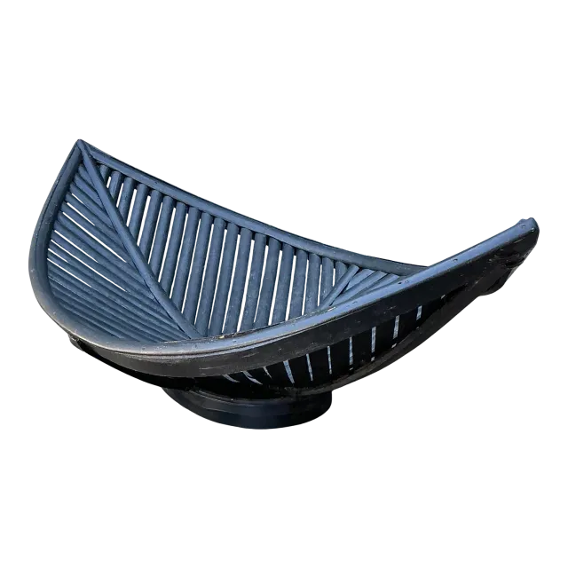 Vintage Rattan Leaf Bowl — additional photo 4