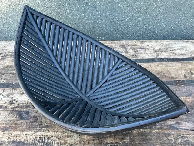 Vintage Rattan Leaf Bowl — additional photo 7