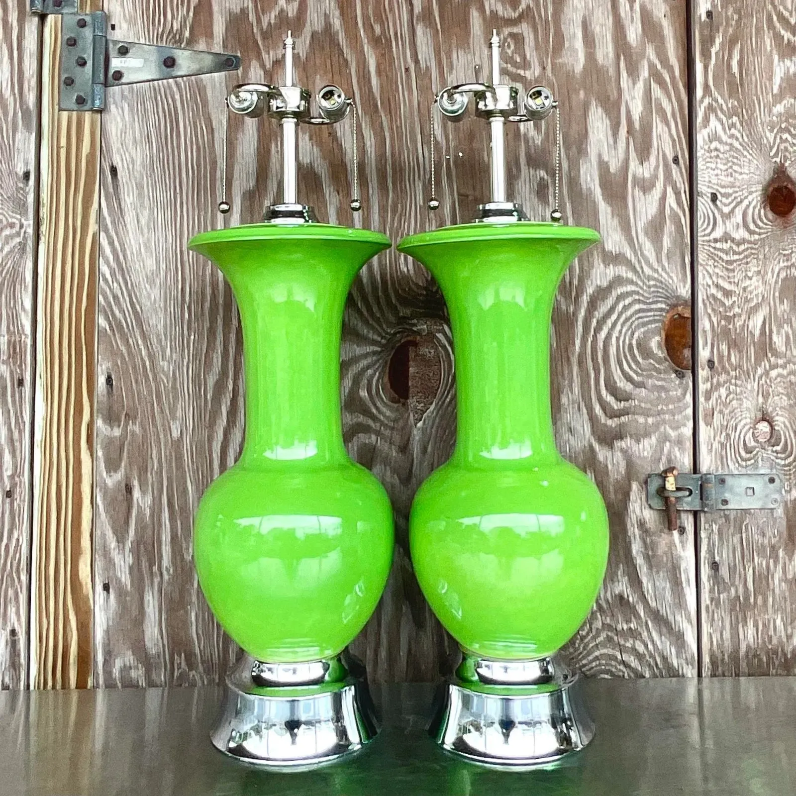 Vintage Regency Apple Green Glazed Ceramic Lamps - a Pair — additional photo 3
