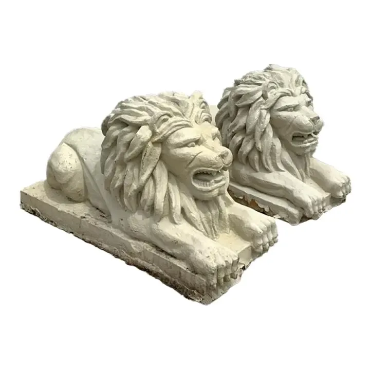 Vintage Regency Cast Concrete Lions - Set of 2 — additional photo 1