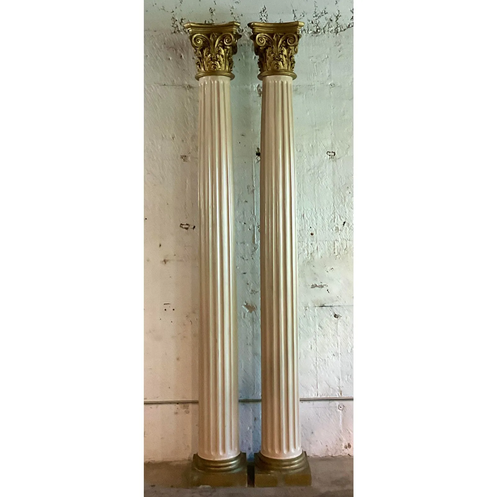 Vintage Regency Corinthian Fiberglass Columns - A Pair — additional photo 2