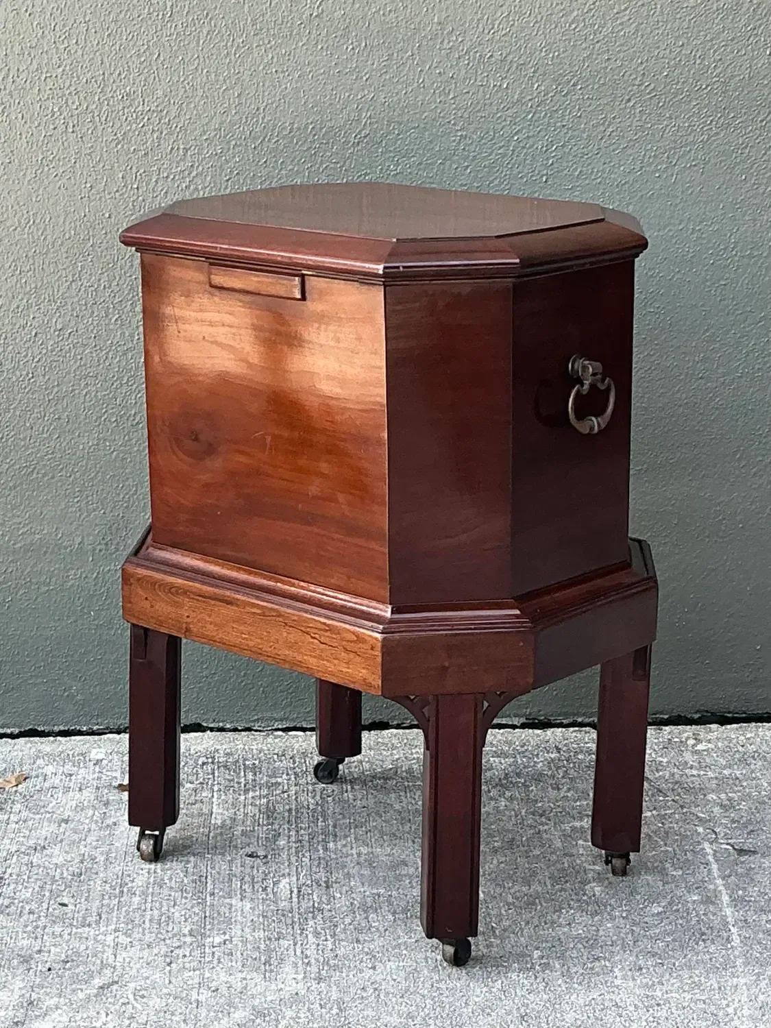 Vintage Regency Faceted Wine Cellarette — additional photo 4