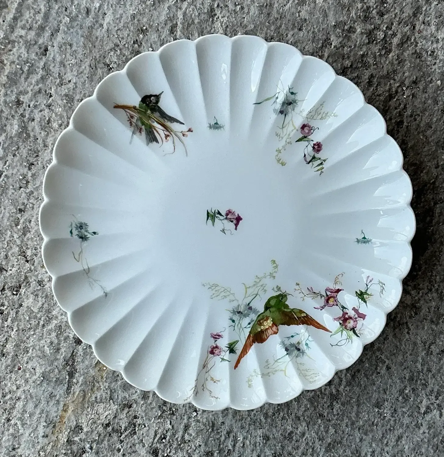 Vintage Regency Fluted Birds Cake Plate — additional photo 7
