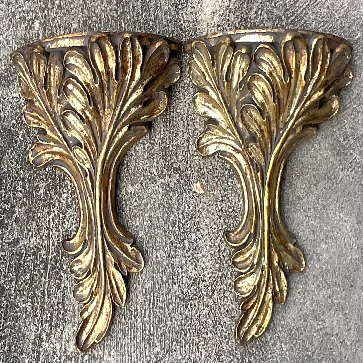 Vintage Regency Gilt Laurel Brackets - a Pair — additional photo 5