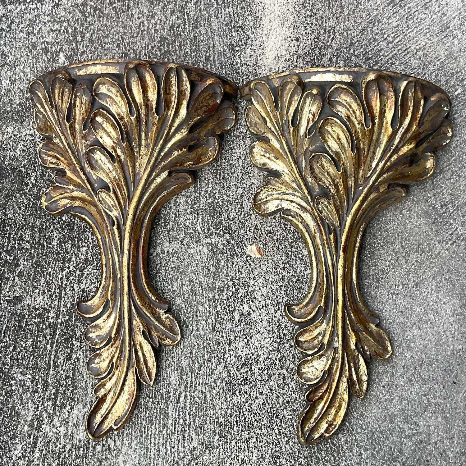 Vintage Regency Gilt Laurel Brackets - a Pair — additional photo 7