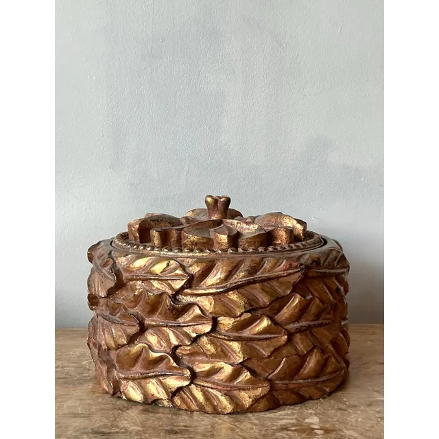Vintage Regency Gilt Leaves Lidded Bowl — additional photo 5