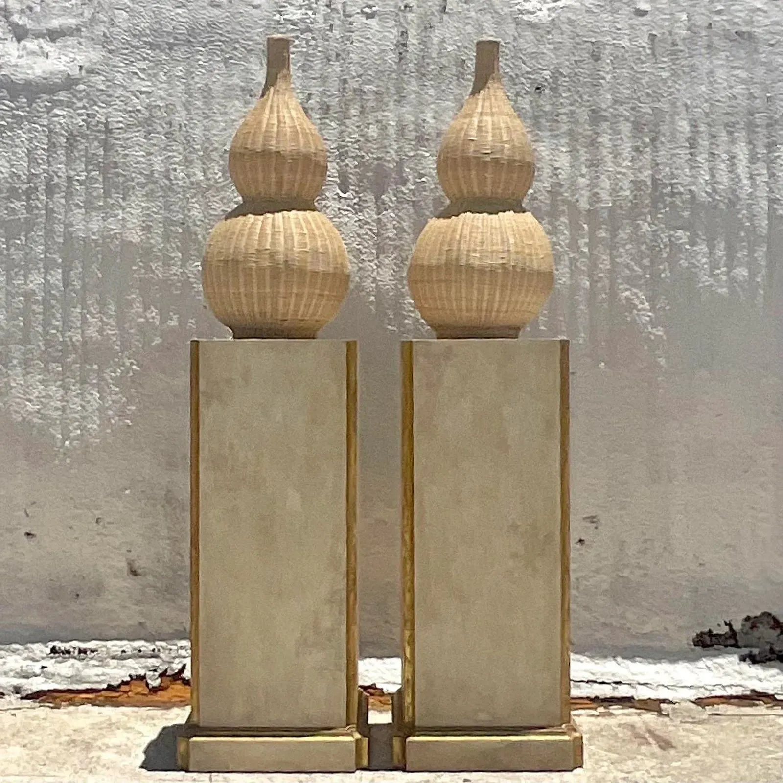 Vintage Regency Gilt Tipped Gessoed Pedestals - a Pair — additional photo 2