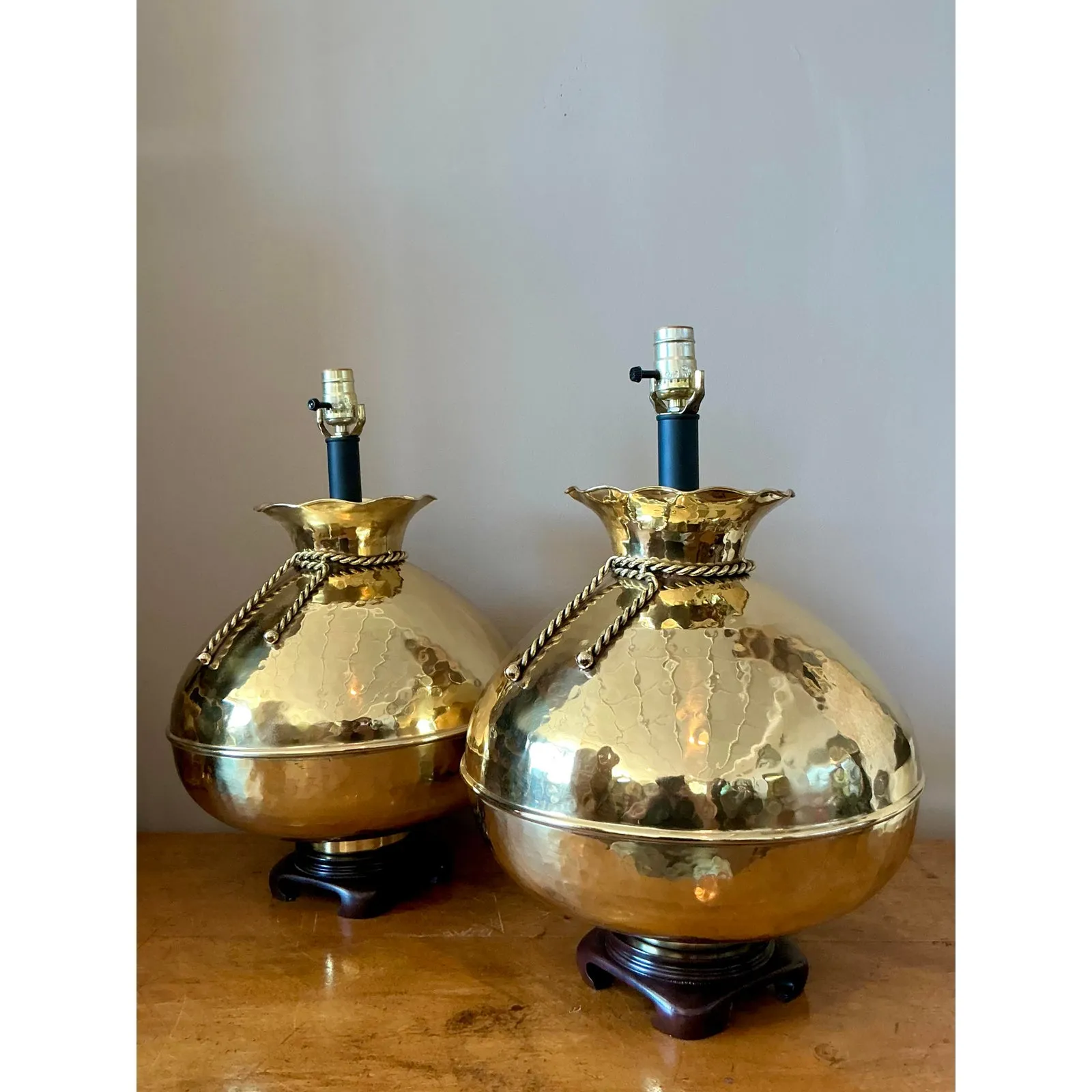 Vintage Regency Hammered Brass Bag Lamps - A Pair — additional photo 2