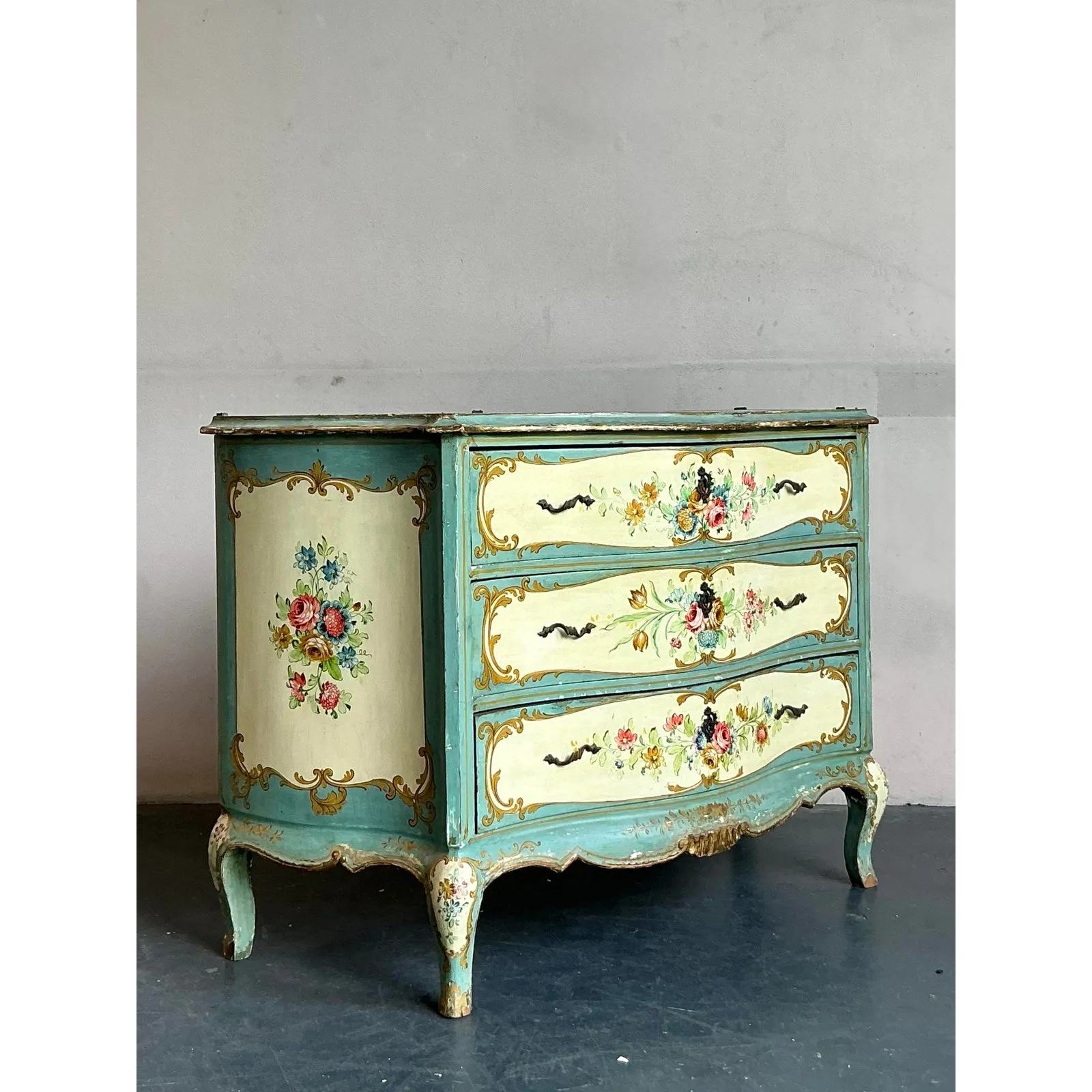Vintage Regency Hand Painted Floral Chest of Drawers — additional photo 4