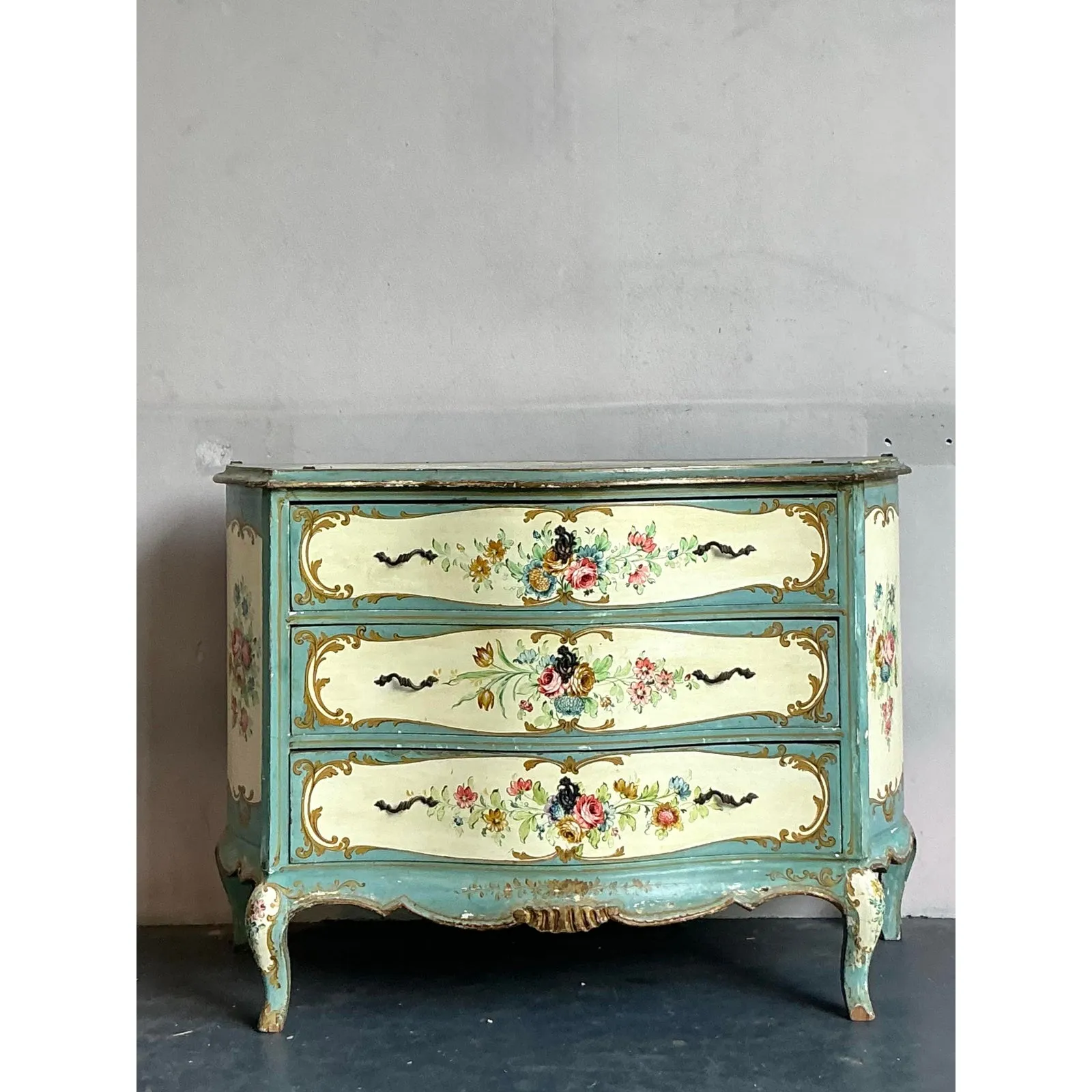 Vintage Regency Hand Painted Floral Chest of Drawers — additional photo 7