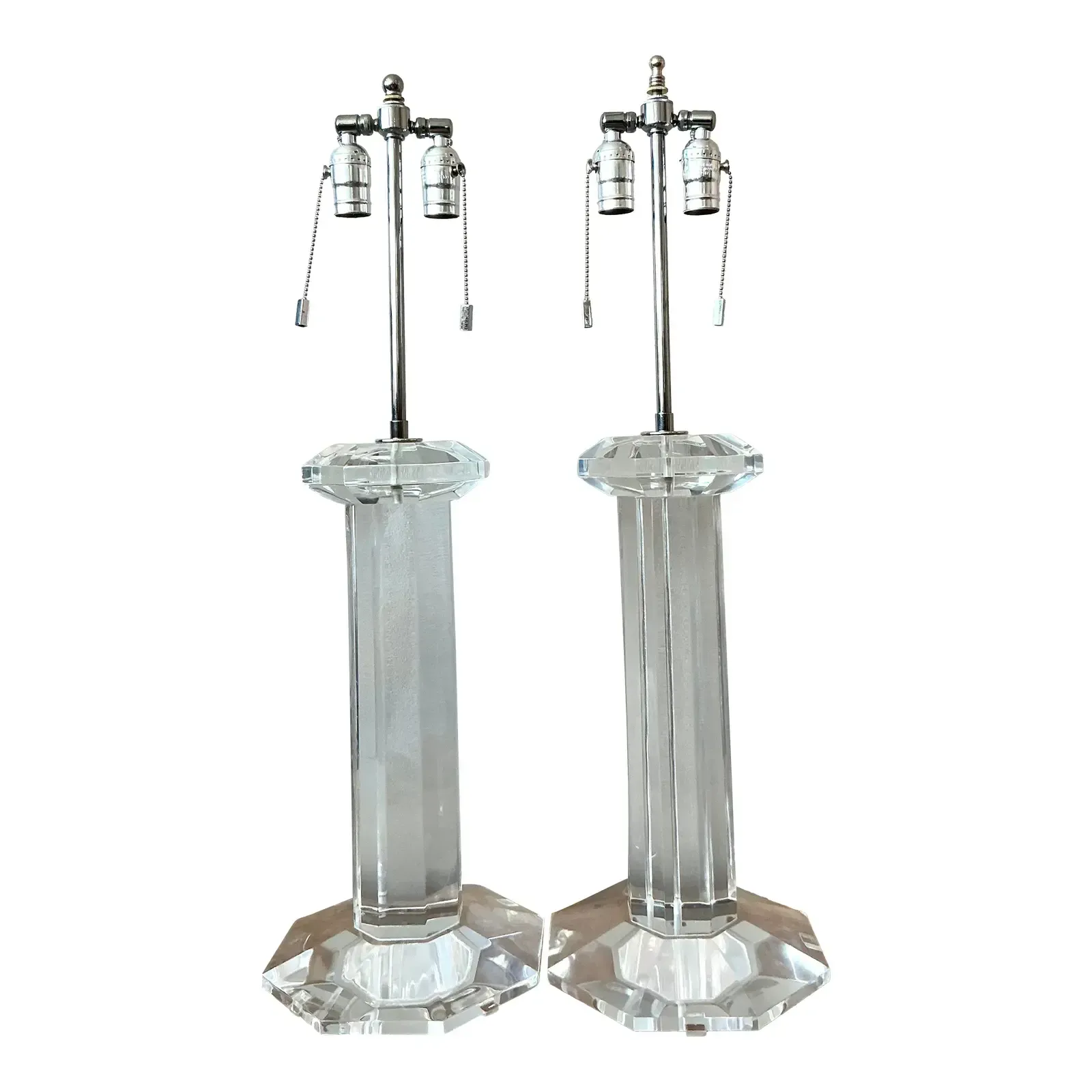 Vintage Regency Lucite Column Lamps - A Pair — additional photo 1