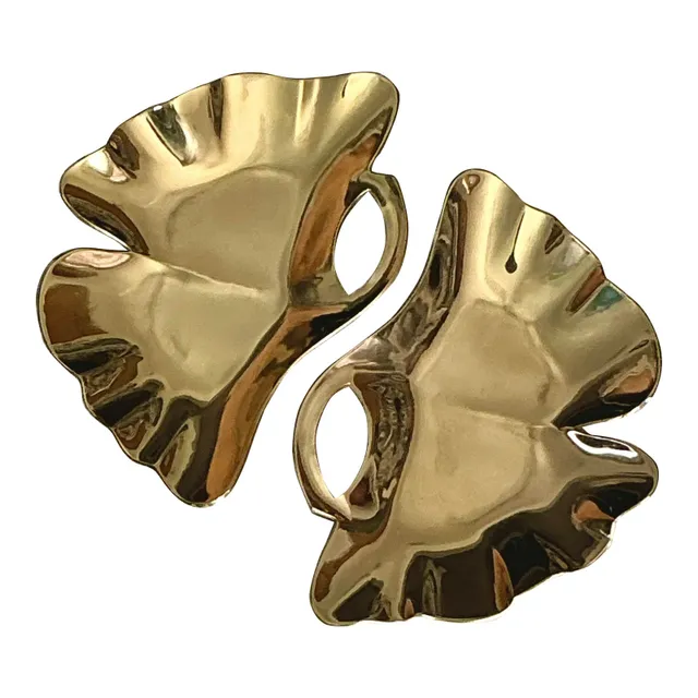 Vintage Regency Polished Brass Ginko Leaf Trays - a Pair — additional photo 6