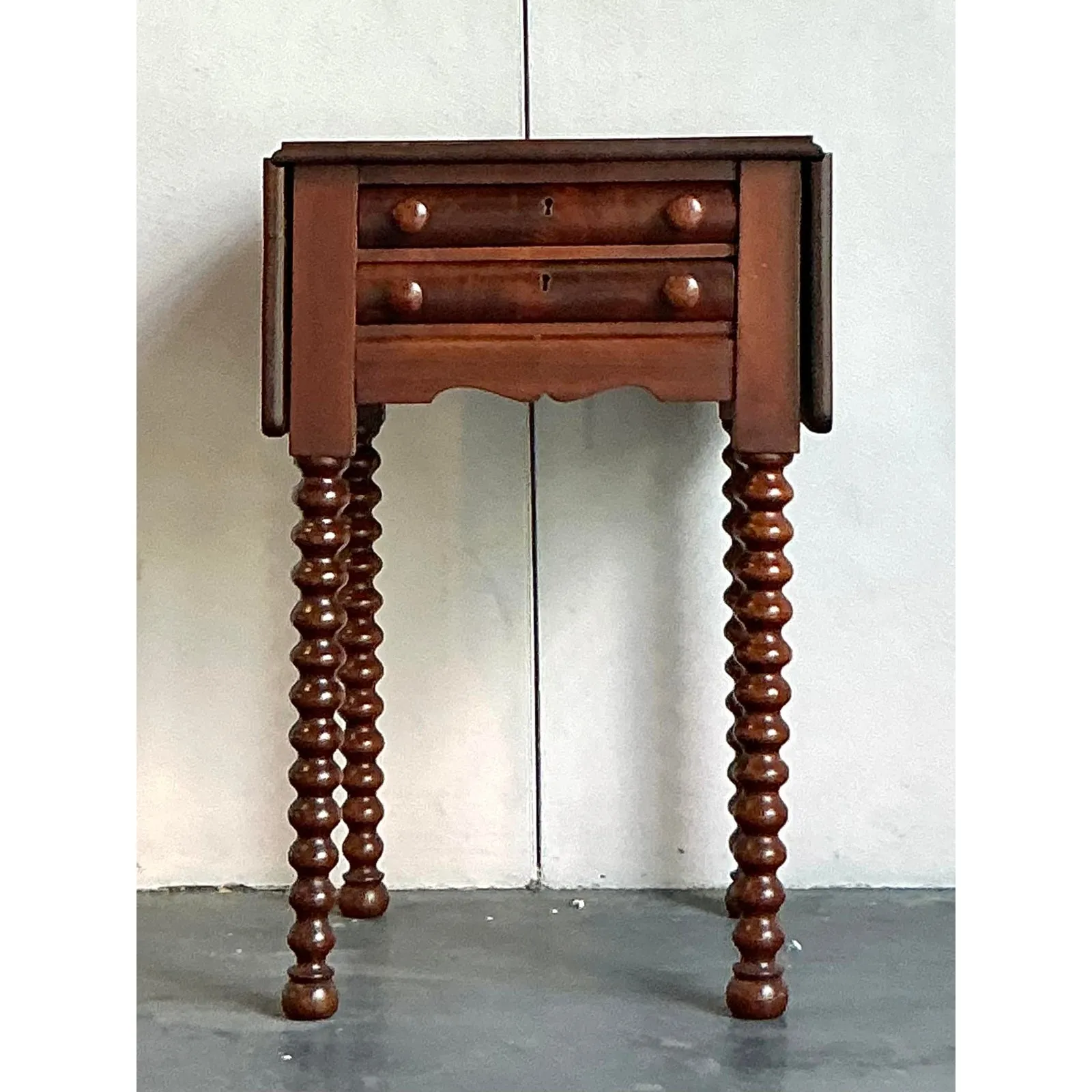 Vintage Regency Sheraton Drop Leaf Table — additional photo 1