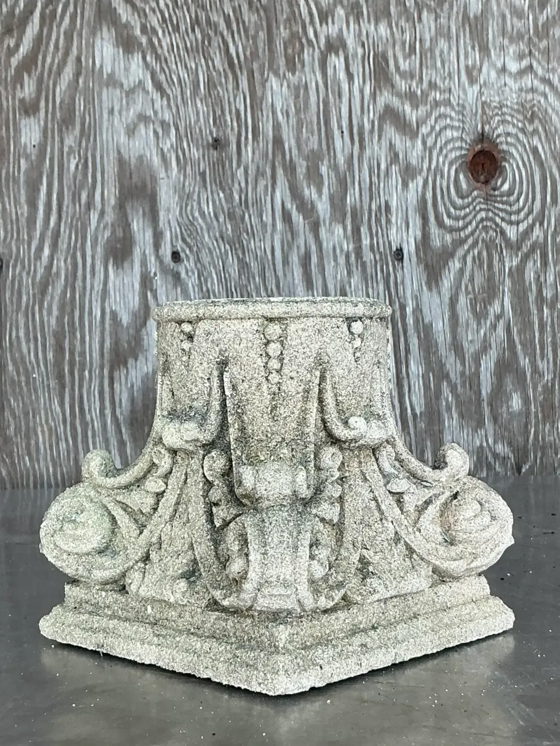 Vintage Regency Small Corinthian Column Base — additional photo 1
