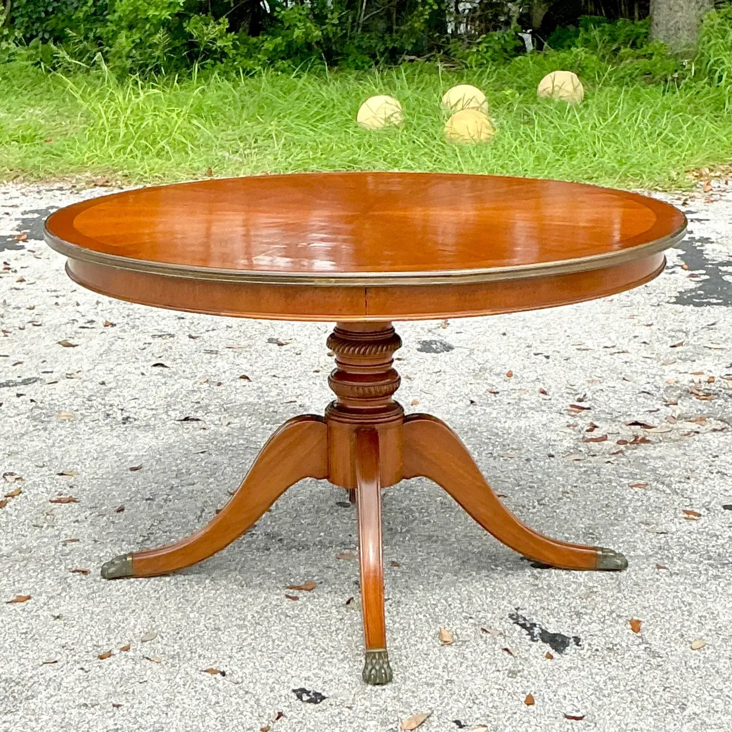 Vintage Regency Three Legged Marquis Center Hall Table — additional photo 5