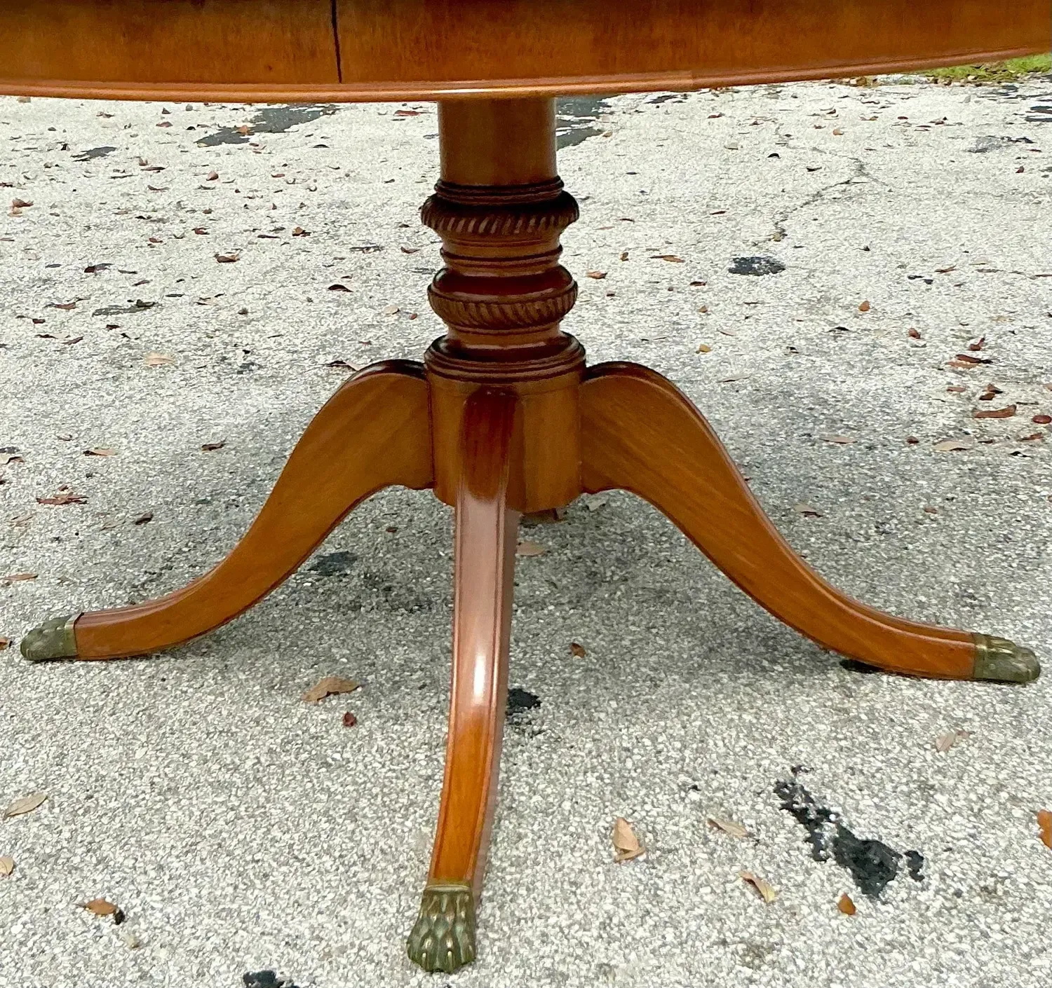 Vintage Regency Three Legged Marquis Center Hall Table — additional photo 8